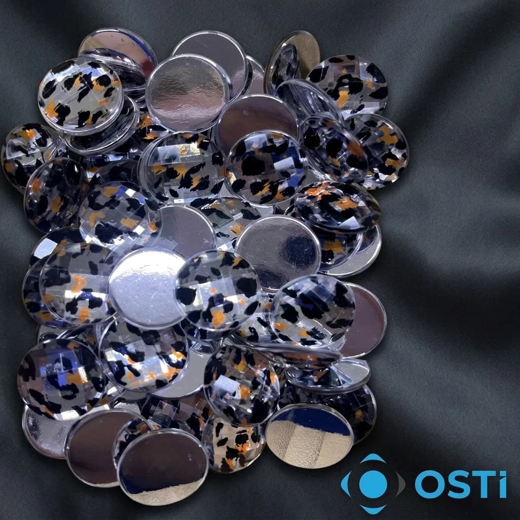 PLASTİK YAPIŞTIRMA TAŞ YUVARLAK LEOPAR 18MM